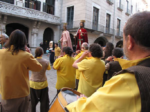 Cercavila a càrrec del grup Fal·lera Gironina