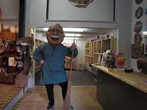 Cercavila a càrrec del grup Fal·lera Gironina