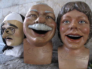 Cercavila a càrrec del grup Fal·lera Gironina