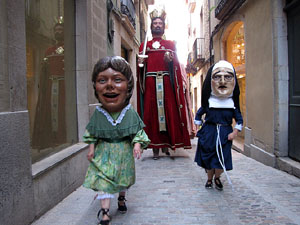 Cercavila a càrrec del grup Fal·lera Gironina