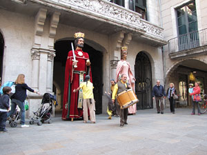 Cercavila a càrrec del grup Fal·lera Gironina