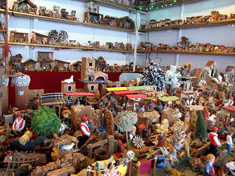 Parada de pessebres a Firanadal 2012 a la plaça de la Independència