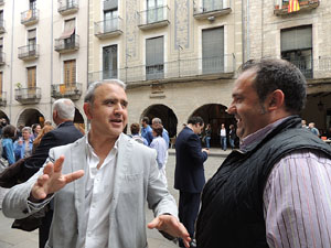 Homenatge als germans Roca del Celler de Can Roca. Arribada a la pla&ccedil;a del Vi