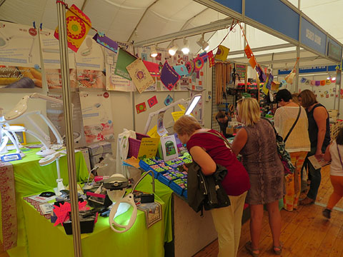 Vista general de l'àrea comercial del Saló Interquilt
