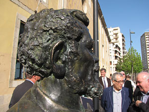 Inauguraci&oacute; escultura de Laure&agrave; Dalmau i Pla