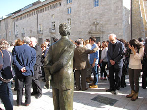 Inauguraci&oacute; escultura de Laure&agrave; Dalmau i Pla