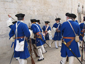 Sortida de la bas&iacute;lica de Sant Feliu