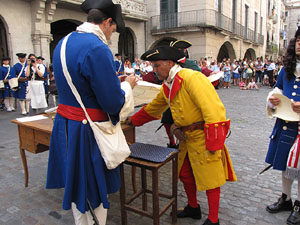 Clavetejat de la bandera a la pla&ccedil;a del Vi