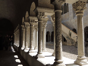 Inauguració de la restauració del claustre de Sant Daniel