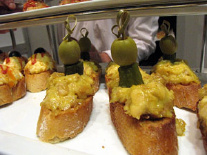 Sal&oacute; Tot Nuvis 2013