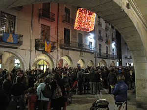 Concentraci&oacute; en defensa de l'escola en catal&agrave; a la pla&ccedil;a del Vi