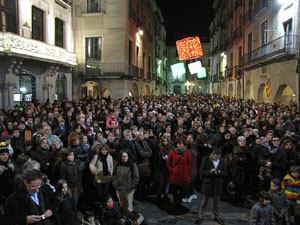 Concentraci&oacute; en defensa de l'escola en catal&agrave; a la pla&ccedil;a del Vi