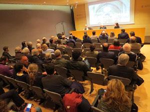 Inauguraci&oacute; de l'exposici&oacute; 1416-1417. La Catedral de Girona, una o tres naus?, al Col&middot;legi Oficial d'Arquitectes a Girona
