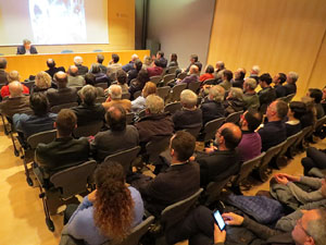 Inauguraci&oacute; de l'exposici&oacute; 1416-1417. La Catedral de Girona, una o tres naus?, al Col&middot;legi Oficial d'Arquitectes a Girona