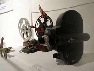 Inauguraci&oacute; de l'exposici&oacute; homenatge a Antoni Var&eacute;s al Celler del Museu d'Hist&ograve;ria de Girona 