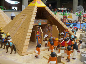 Fira de Girona. Fira de Playmobil de Girona organitzada per Esplay