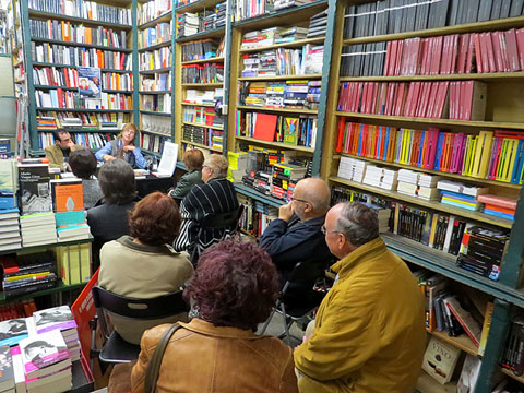 N&uacute;ria Esponell&agrave; durant la trobada