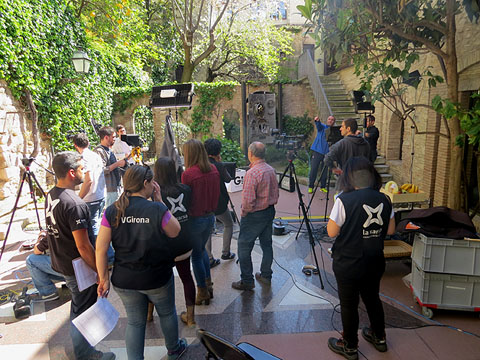 Una part de l'equip al pati dels Rabins del Centre Bonastruc &ccedil;a Porta
