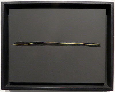 Horizon line. 2004. Metall i acrílic sobre tela