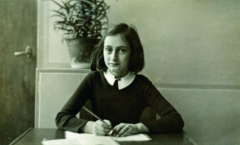 Anne Frank, als onze anys, a l'escola Montesori d'Amsterdam. Hivern de 1940