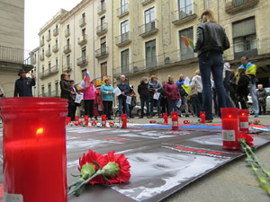 Concentraci&oacute; per la pau a Donbass a la pla&ccedil;a del Vi