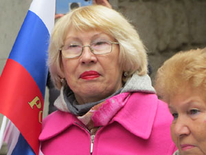 Concentraci&oacute; per la pau a Donbass a la pla&ccedil;a del Vi