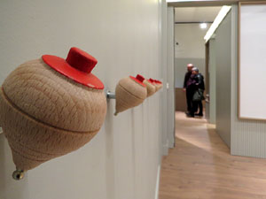 Actuaci&oacute; de l'alguer&egrave;s Davide Casu a l'escola de dansa glosa i can&ccedil;&oacute; d'arrel tradicional 'El Foment