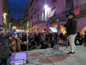 Commemoració del Dia de la Dona 2022 a la plaça del Vi