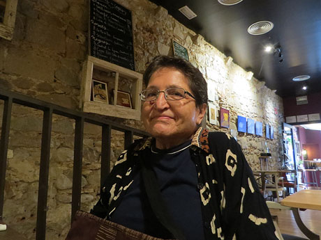 Exposici&oacute; 'Blind Spot', d'Adela G. Caama&ntilde;o, a la GastroLlibreria Context