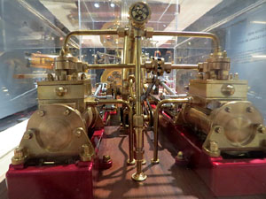 Exposici&oacute; 'Girona prop del mar' de modelisme naval a la Casa de Cultura