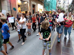 Manifestaci&oacute; contra el canvi clim&agrave;tic organitzada per Fridays for Future i Revoluci&oacute; o Extinci&oacute;