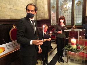 Dia de la Memòria de l'Holocaust i la Prevenció dels Crims contra la Humanitat al Saló de Plens de l'Ajuntament de Girona