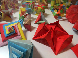 Origami. Exposició de Jordi Pericot al Centre Cívic de Santa Eugènia de Ter - Can Ninetes