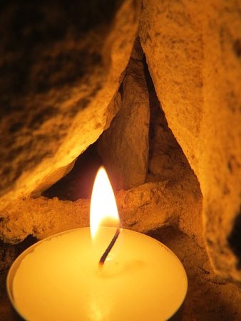 Il&middot;luminaci&oacute; del soterrani de la Catedral durant la presentaci&oacute;