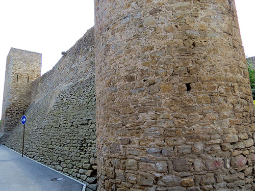Torre circular de la pres&oacute;