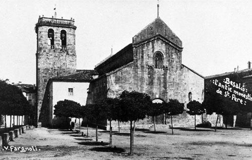 Façana del monestir de Sant Pere de Besalú. 1911-1936