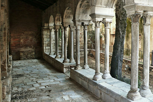 Claustre de Sant Salvador de Breda