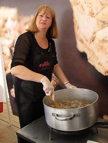 Fira del Porc FIPORC 2014. Preparació dels greixons