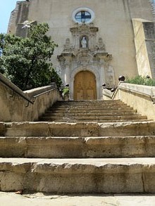 Façana de l'església de Sant Vicenç