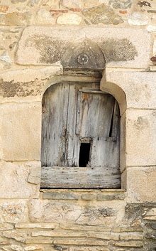 Finestra a l'antic carrer de la Força