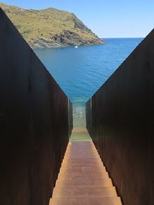 Memorial de Walter Benjamin. Passages, obra de l'artista israelià Dani Karavan, 1994