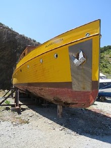 Una llegenda de Portbou: el iot Marguerita al port