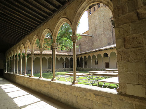 Claustre gòtic del monestir