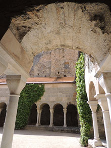 El claustre superior de Sant Pere de Rodes