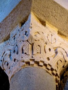 Capitell de la nau de l'església de Sant Pere de Rodes