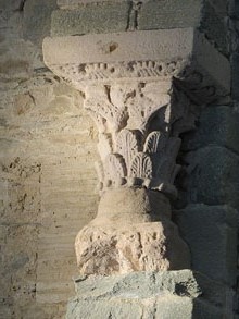 Capitell de la nau de l'església de Sant Pere de Rodes