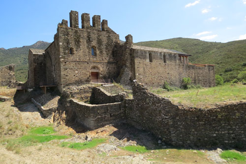 Façana de Sant Quirze de Colera