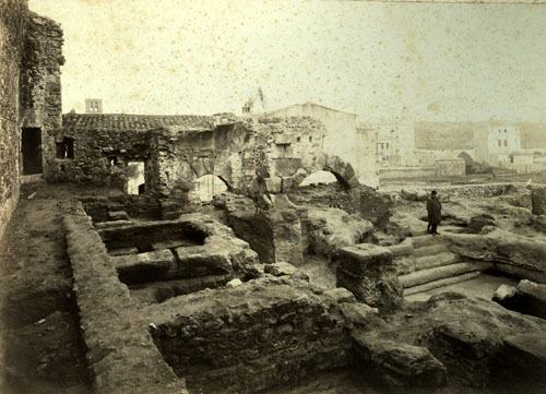 Termes Romanes del Puig de Sant Grau a principis del segle XIX. Fotografia de la col&middot;lecci&oacute; d'Antoni Vila