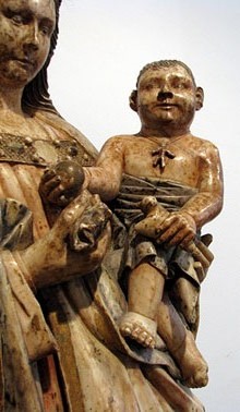 Mare de D&eacute;u. Segle XV. Alabastre policromat