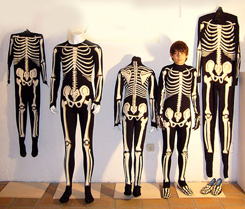 Vestits de La Dansa de la Mort de Verges